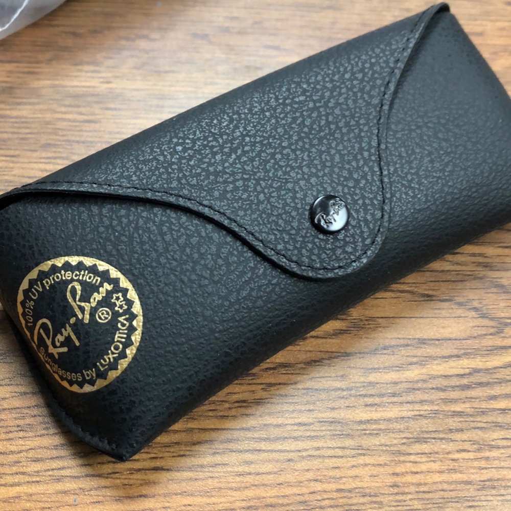 Ray ban glasses case
